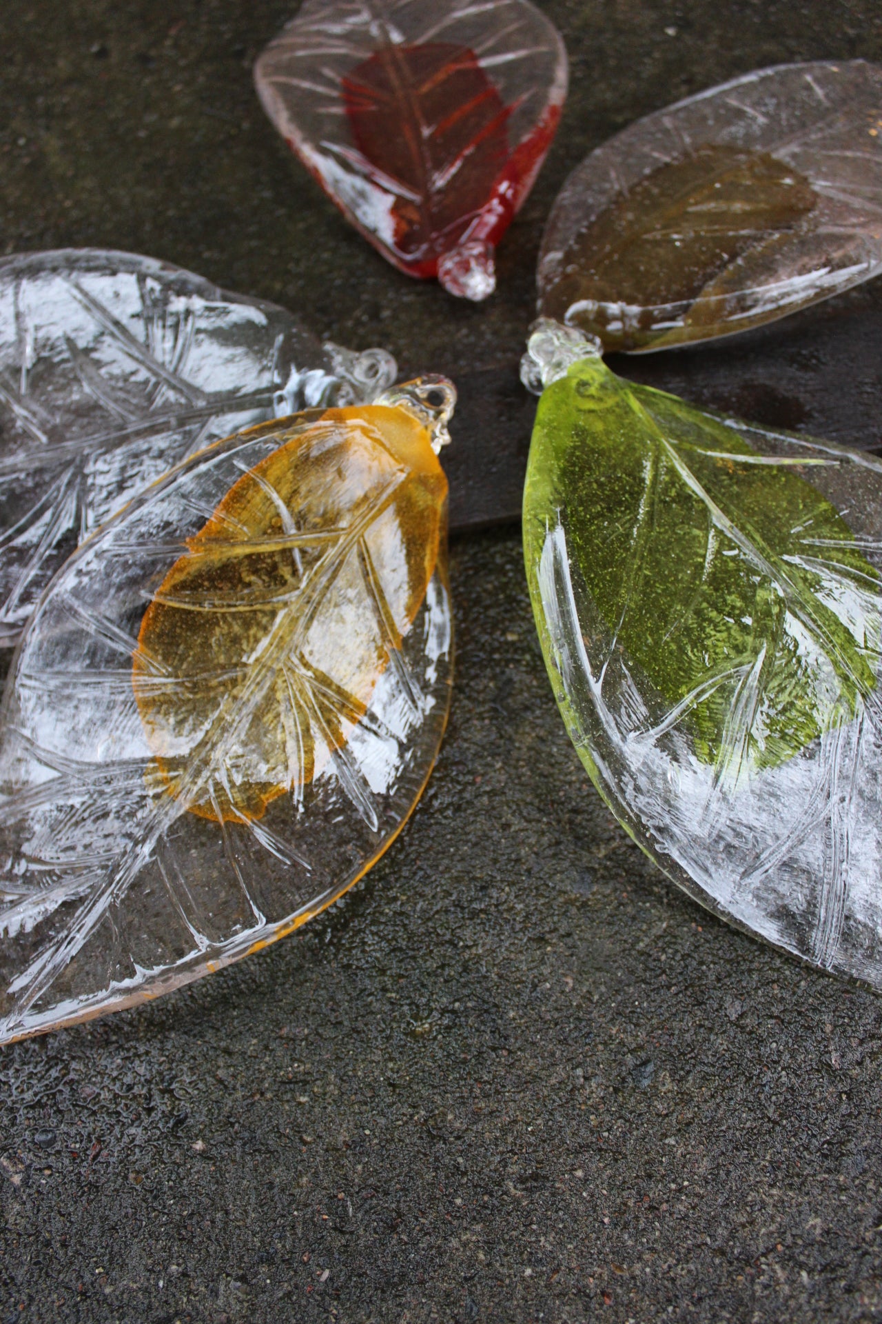 Fönstersmycke, Löv, Glas, 18 cm - Heta Hyttan